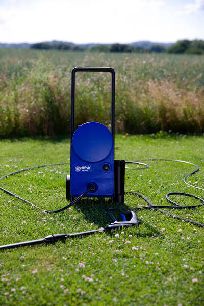 Nilfisk Core 125-5 - high pressure washer PC