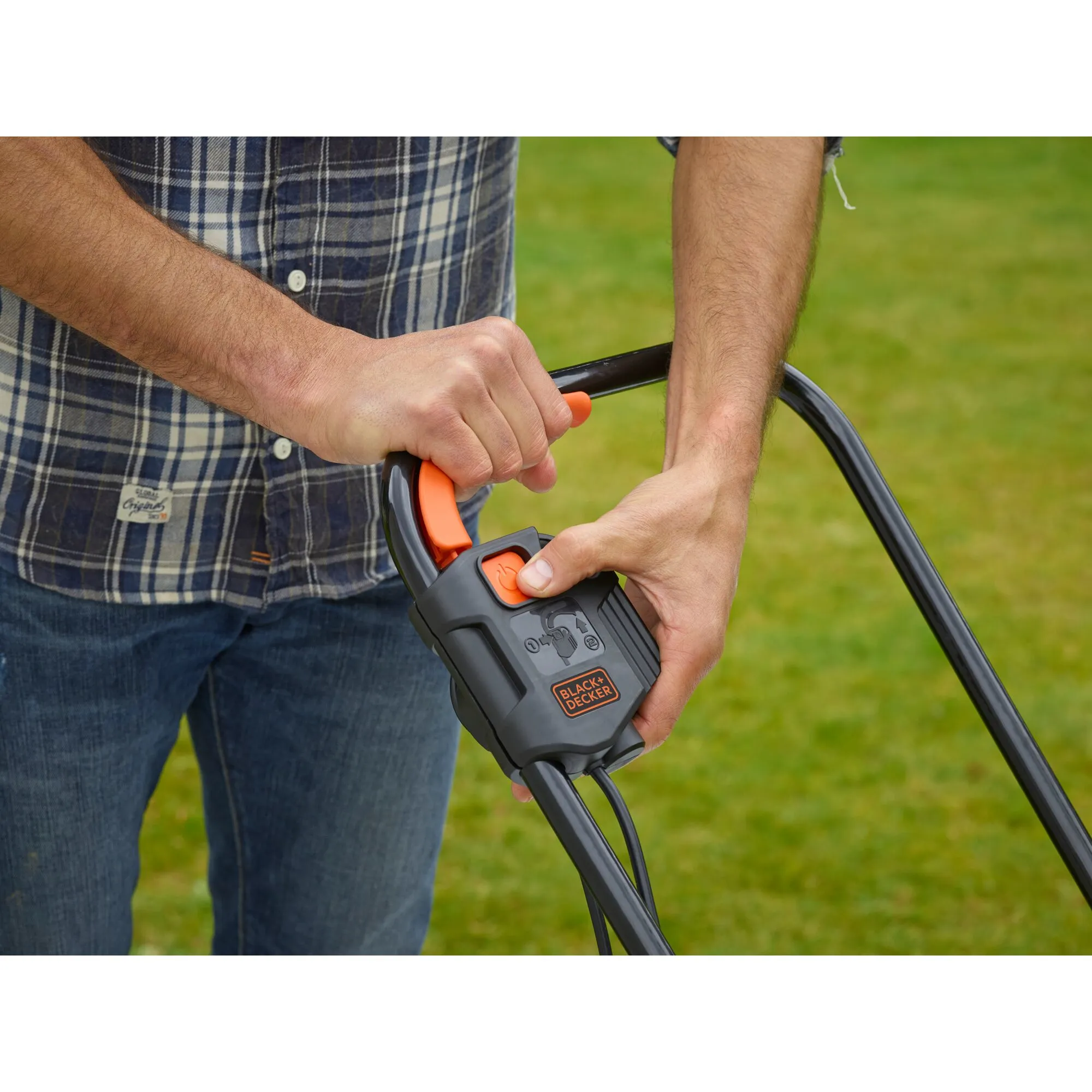 Black&amp;Decker BEMW451-QS 1200W -s&auml;hk&ouml;ruohonleikkuri