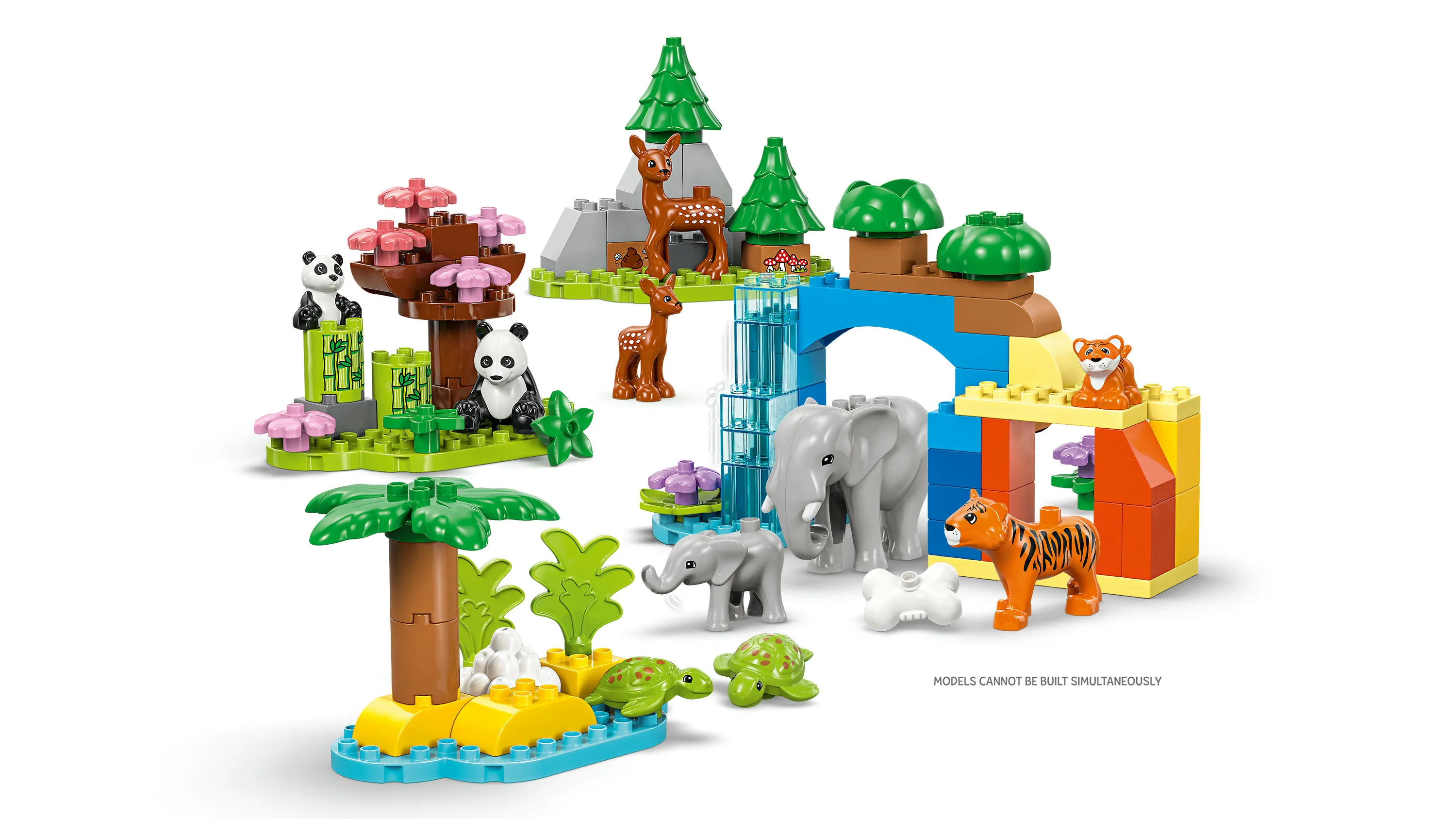 LEGO DUPLO Town 3-in-1 luonnonel&auml;inperheet 10446