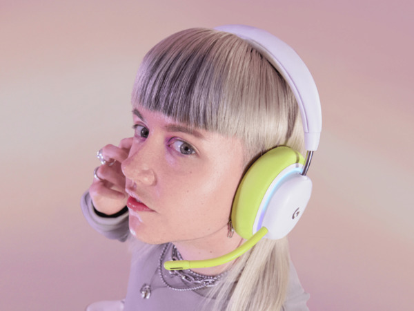 Logitech G735 tr&aring;dl&ouml;s gaming headset, white mist