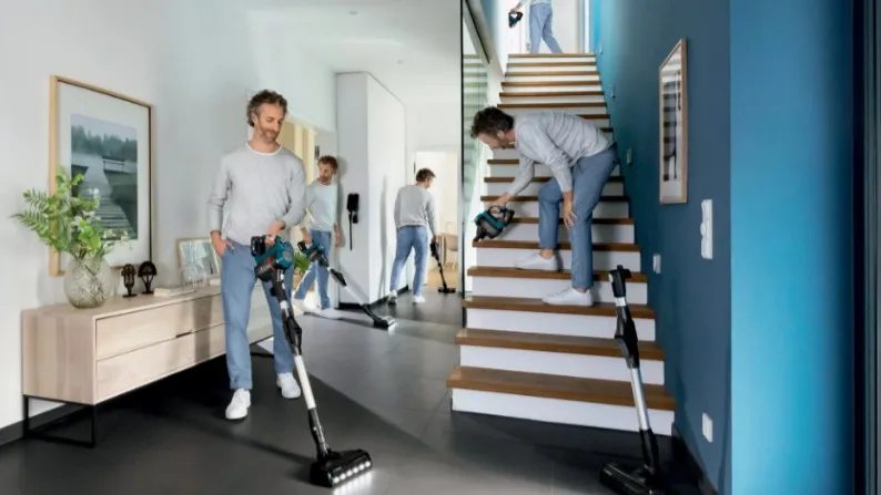 Bosch Unlimited 7 Stick vacuum cleaner, Blue