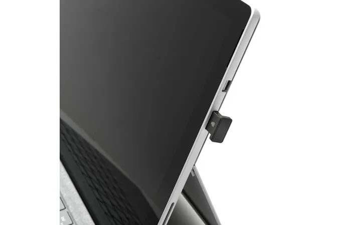 Kensington VeriMark Guard USB-A Fingerprint Key - FIDO2, WebAuthn/CTAP2, & FIDO U2F - Cross Platform - Sormenjälkilukija - USB - TAA-yhdenmukainen