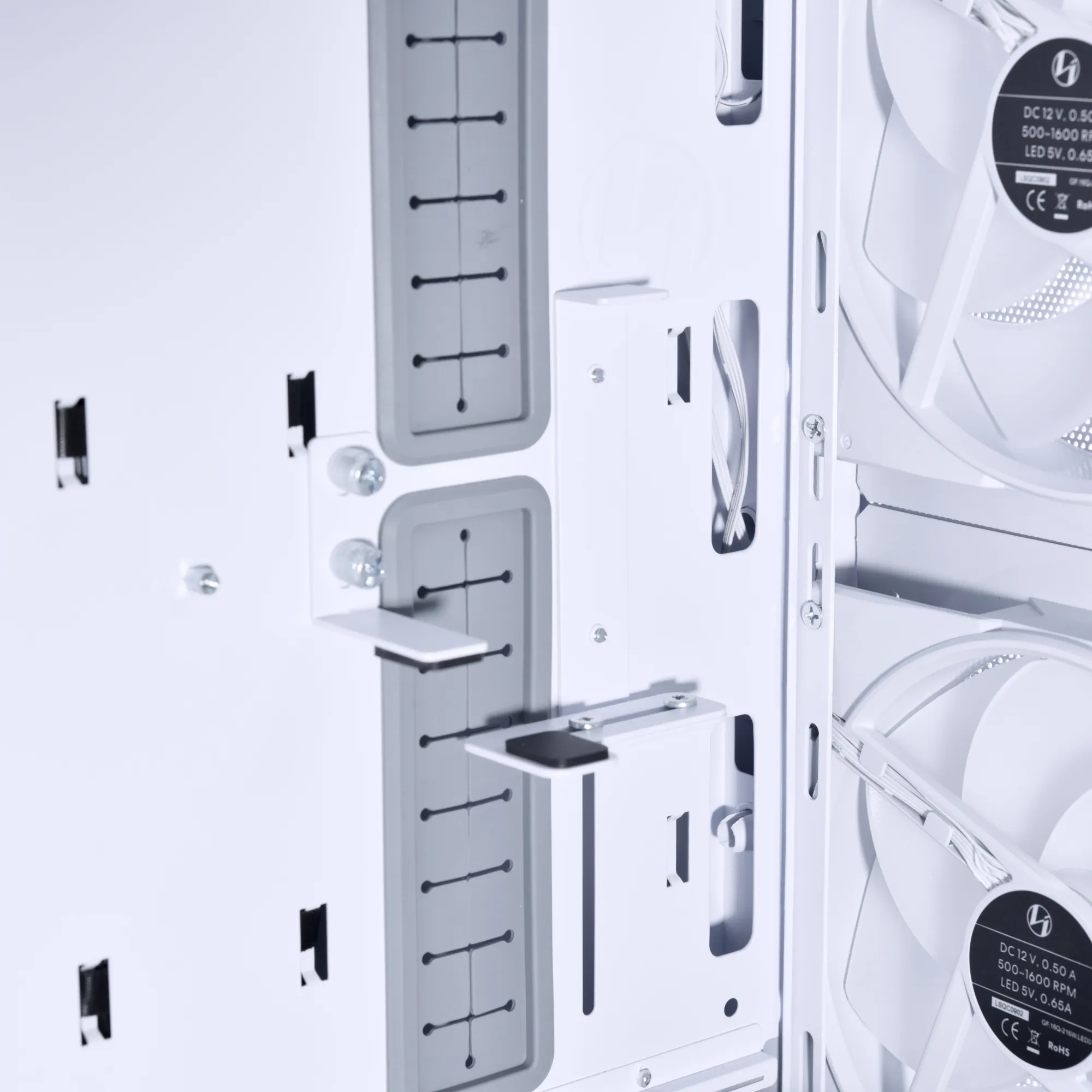 LIAN LI LANCOOL 206RW Midi-Tower Case with window and RGB lighting, White