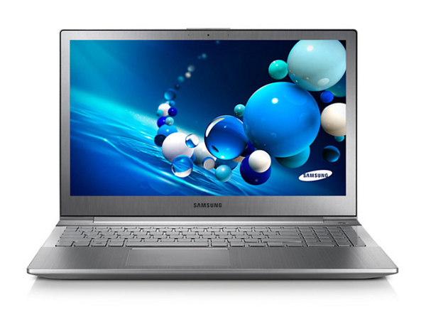 SAMSUNG NP770Z5E 15.6"/i7/8GB/256GB SSD/W8