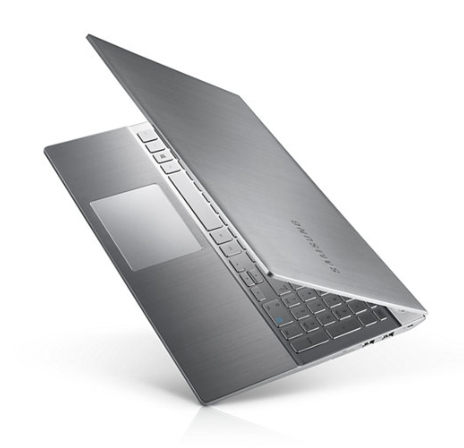 SAMSUNG NP770Z5E 15.6"/i7/8GB/256GB SSD/W8