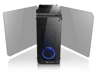 Thermaltake View 71 Tempered Glass Edition -t&auml;ystornikotelo ikkunalla, musta