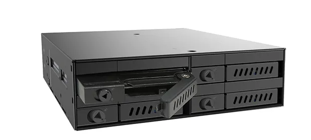 CHIFETEC 1x5.25in bay for 4x2.5in S-ATA HDD Hot-Swap Metal