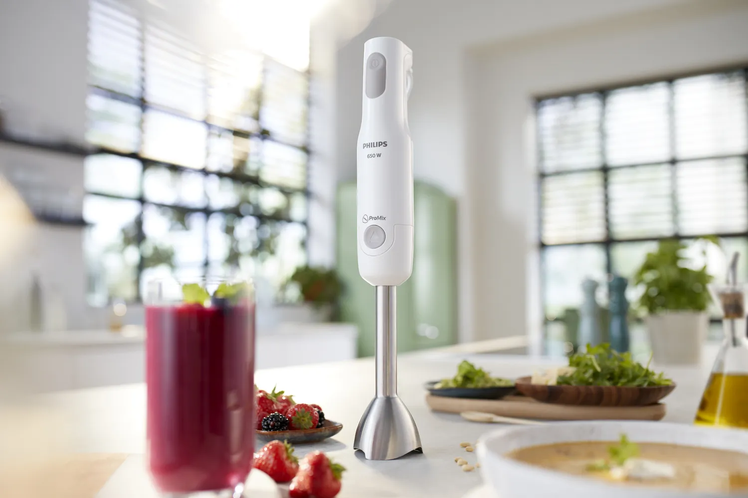 Philips Daily Collection HR2534/00 650W Hand Blender, White