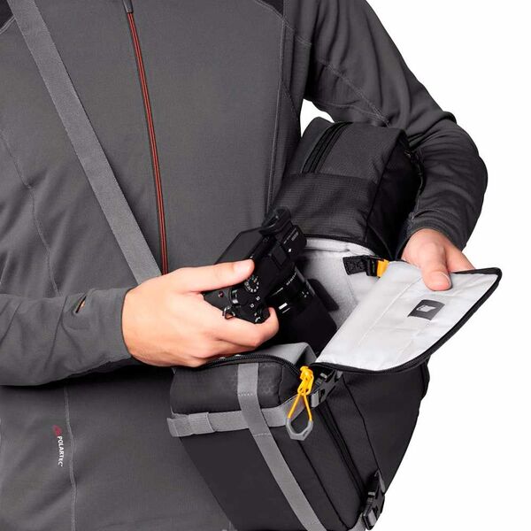 Lowepro Reppu Slingshot SL 250 AW III Musta