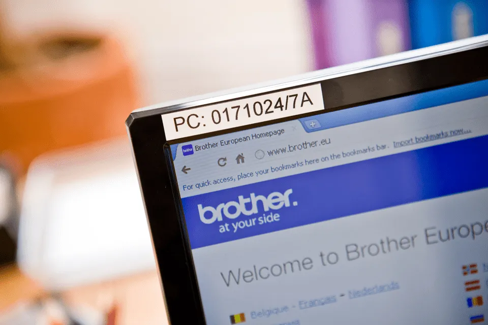 BROTHER HGE231V5 5x tape cassette 12mmx8m white black laminate for P-touch P500PC,9700PC,9800PCN,RL700S 5 Pack
