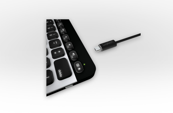 Logitech Easy-Switch - N&auml;pp&auml;imist&ouml; - Bluetooth