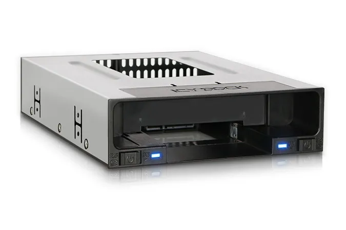 ICY DOCK flexiDock 1x2.5"+1x 3.5"SATA>1x5.25" mobile rack tray/fanless