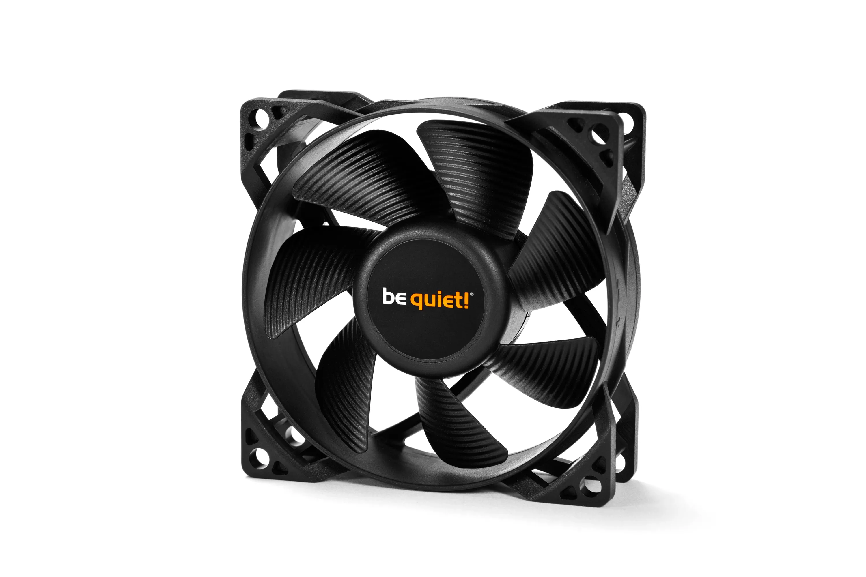 be quiet! Pure Wings 2, 80mm -kotelotuuletin, musta