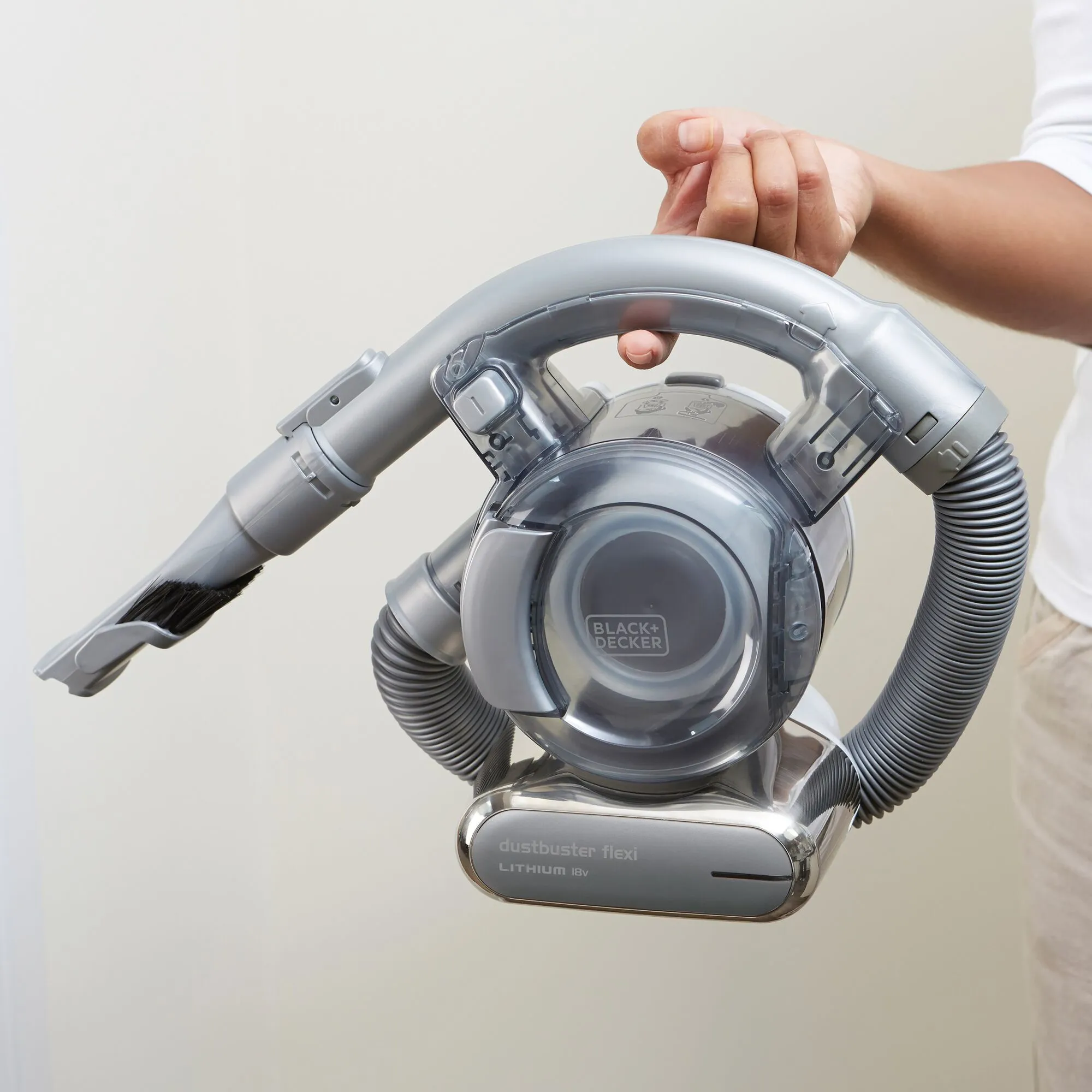 BLACK+DECKER PD1820L-QW 18V -k&auml;sik&auml;ytt&ouml;inen imuri, kromi