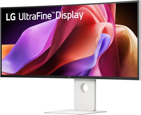 LG UltraWide 40WT95UF-W 39.7" 5K2K, IPS Black Curved Monitor with USB-C hub LG UltraWide 40WT95UF-W 39.7" 5K2K, IPS Black Curved Monitor with USB-C hub
