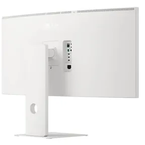 LG UltraWide 40WT95UF-W 39.7" 5K2K, IPS Black -kaareva n&auml;ytt&ouml;, USB-C hub
