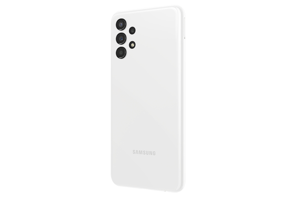 Samsung Galaxy A13. 4/64 Gt -Android-puhelin, Valkoinen