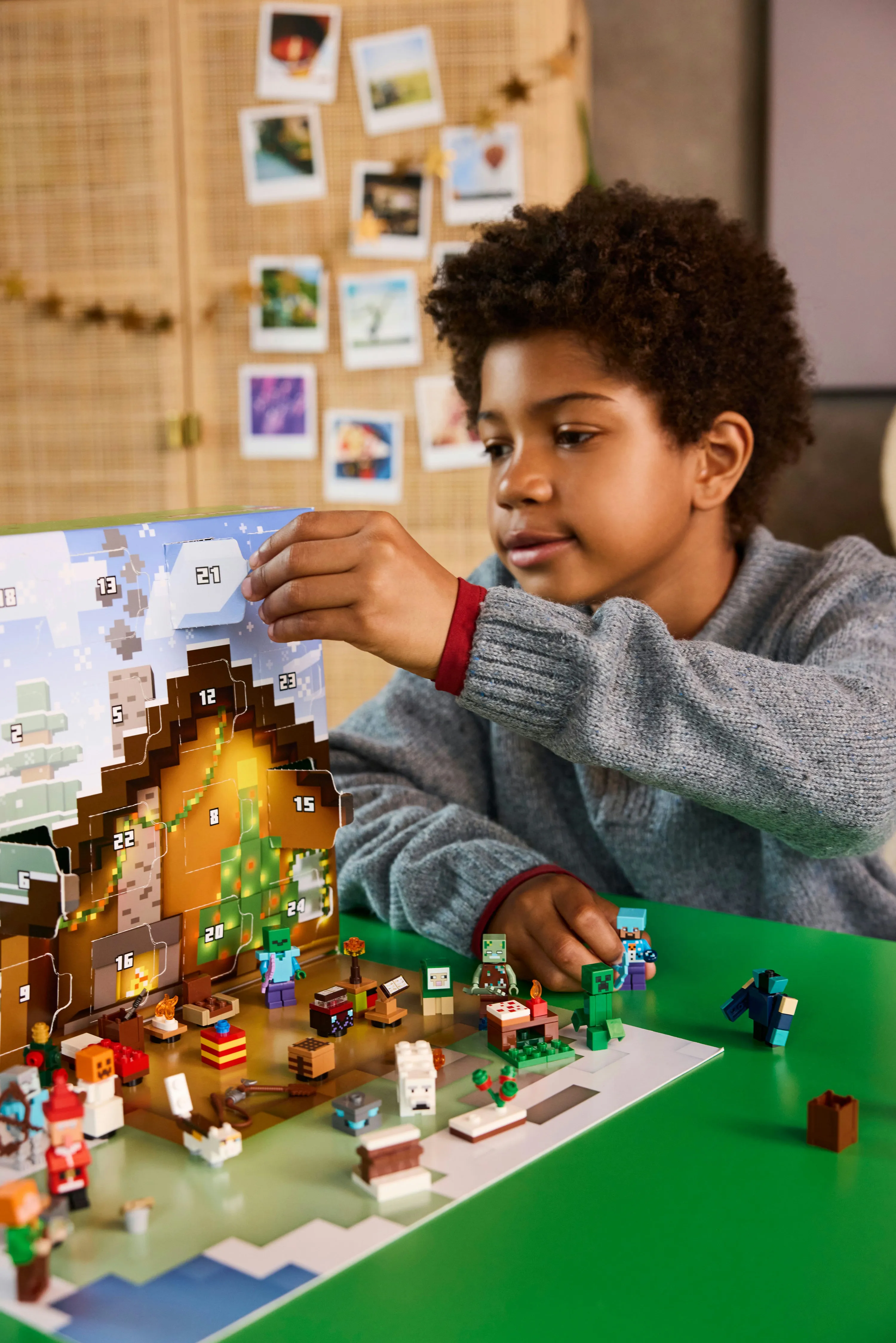 LEGO Minecraft Advent Calendar 2025 21280 LEGO Minecraft Advent Calendar 2025 21280