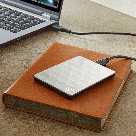 Seagate Backup Plus Ultra Slim 2 TB - extern h&aring;rddisk , Platimun