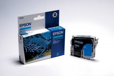 T0342 Cyan bl&auml;ckpatron