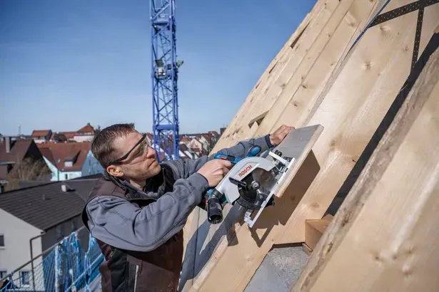 Bosch Cordless Circular Saw GKS 18V-57-2 Professional, 18V (blue/black, 2x Li-Ion battery ProCORE18V 5.5Ah, in L-BOXX)