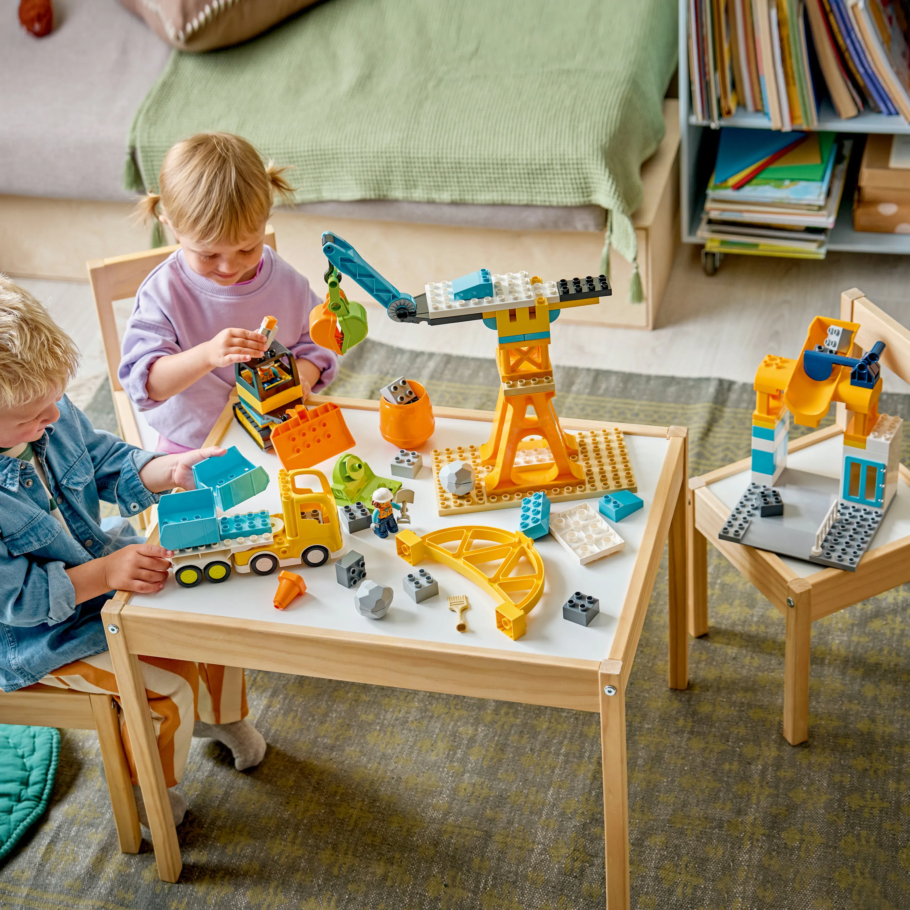 LEGO DUPLO Town Construction Site with Vehicles 3in1 10476