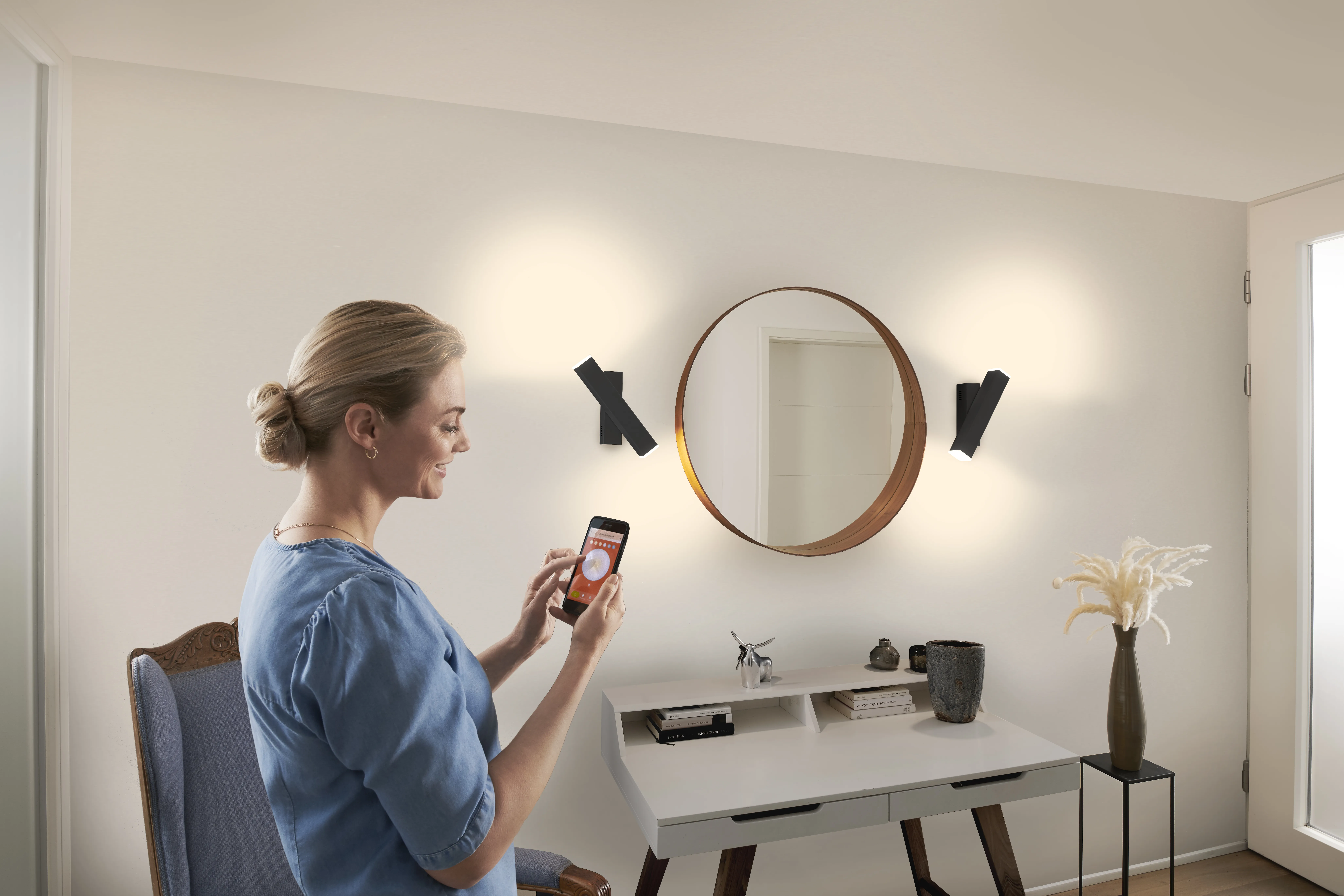 Ledvance SMART+ Orbis Wall lamp cross TW Black WiFi - C