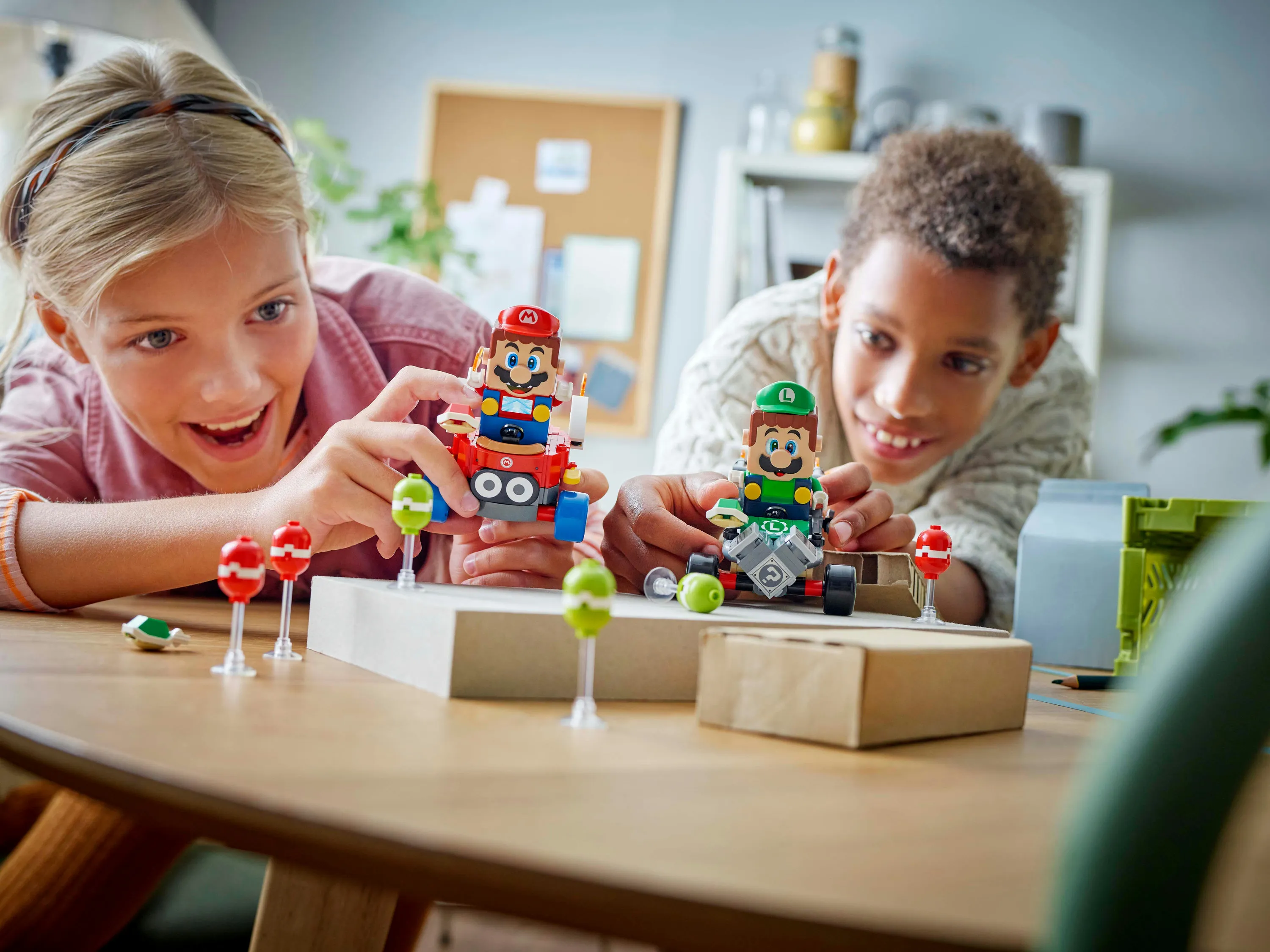 LEGO Super Mario Mario Kart &ndash; Baby Mario vs Baby Luigi 72034