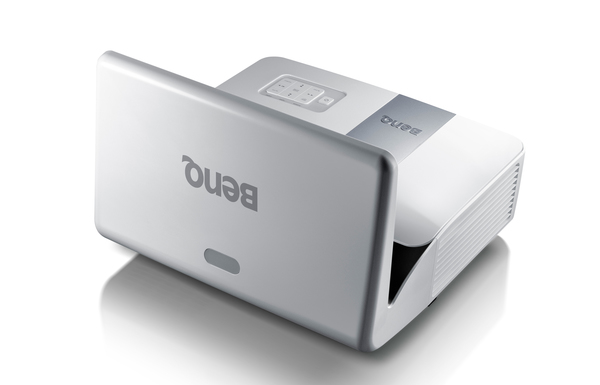 BenQ MW843UST-EDU UltraShortThrow WXGA 1280x800 - DLP, 3000 ANSI, 30dB (eco), inkl. v&auml;ggf&auml;ste