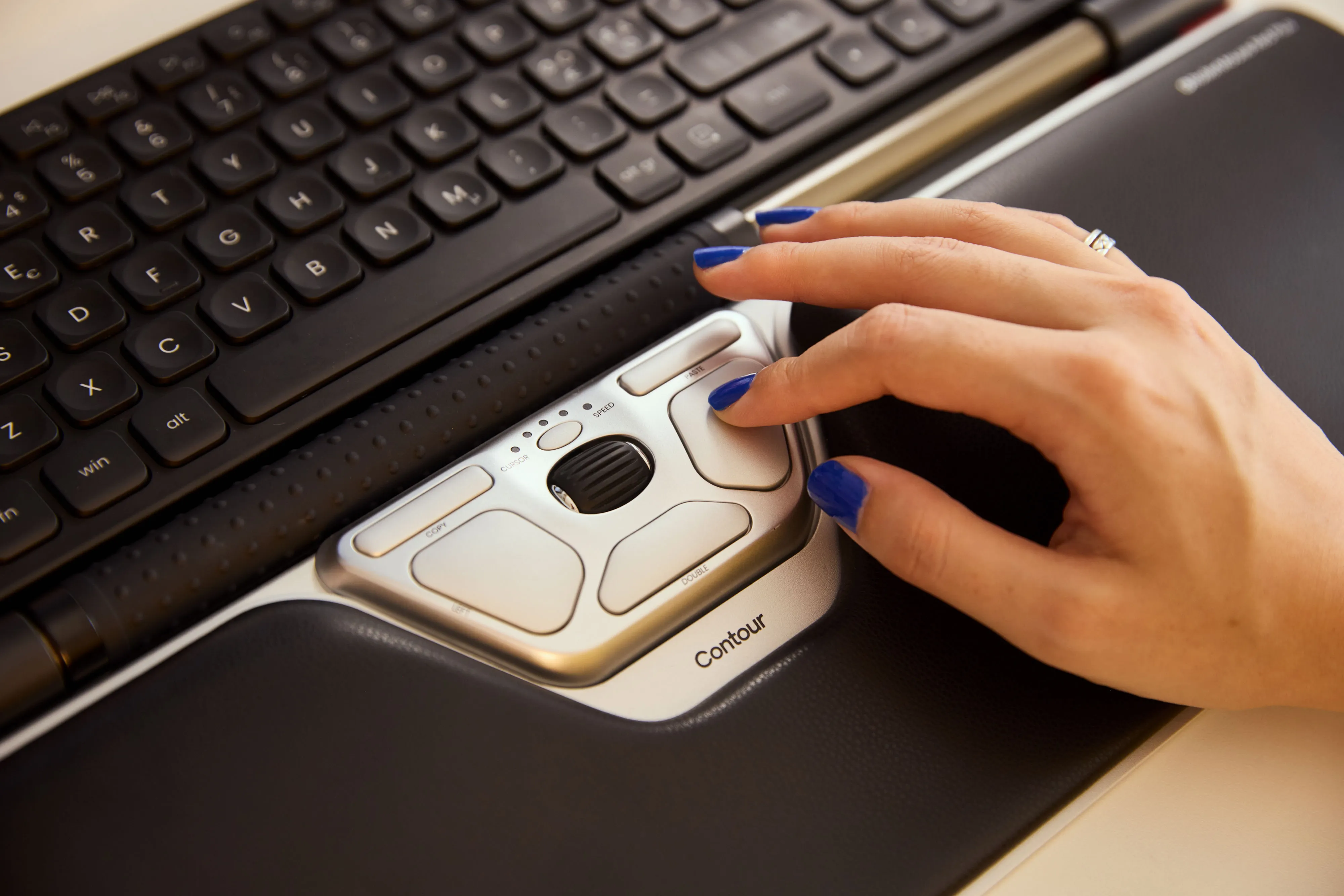 CONTOUR RollerMouse Red Plus Wireless