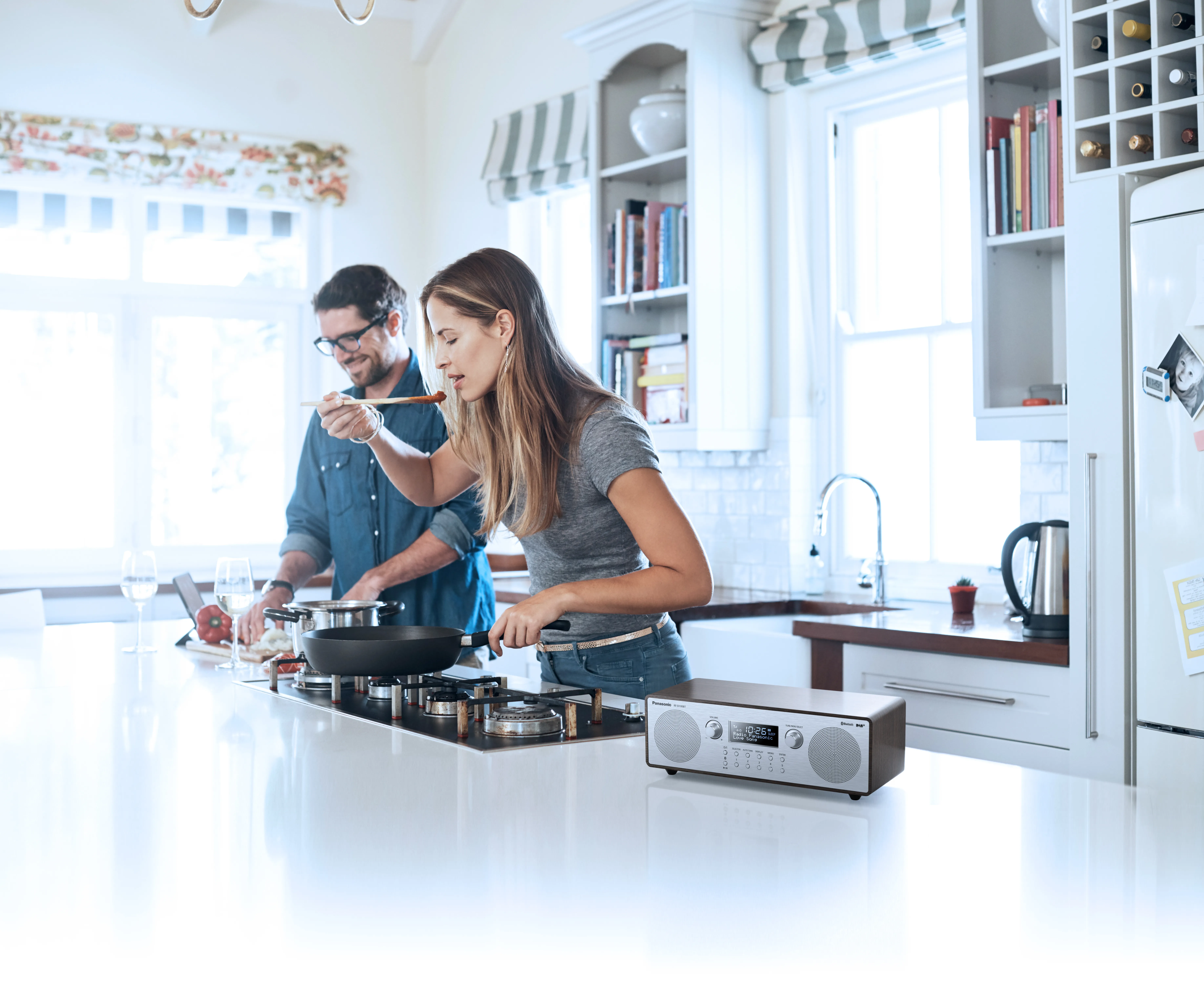 Panasonic FM/DAB -radio Bluetooth Aux