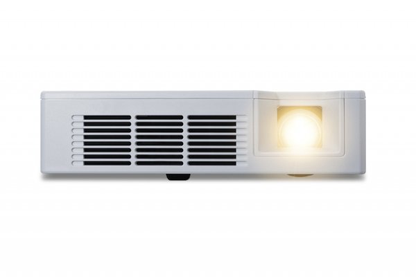 Mobile LED projector WXGA