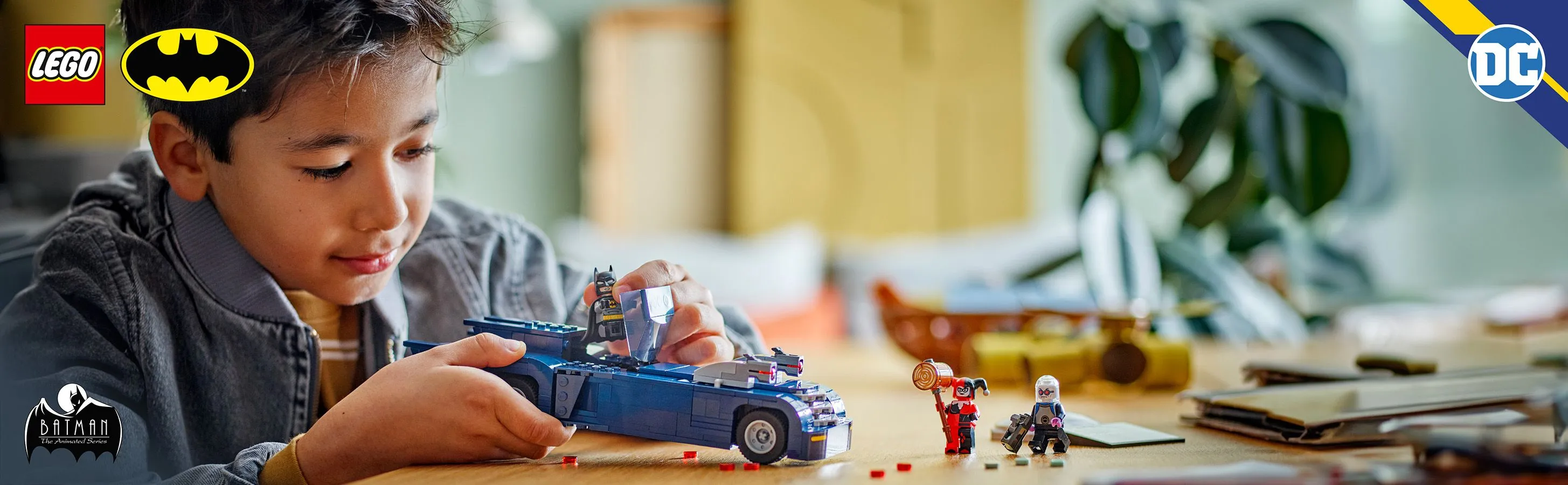 LEGO DC Comics Batman och Batmobile mot Harley Quinn och Mr. Freeze 76274