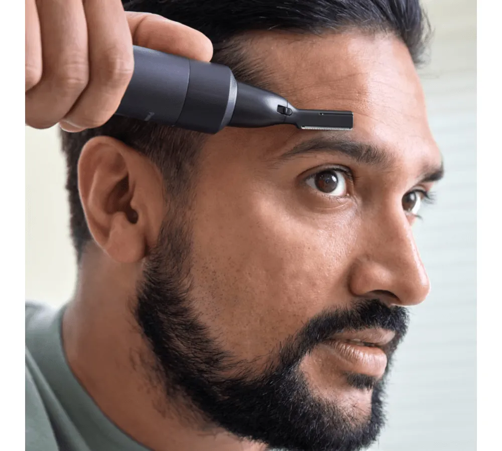 Panasonic MULTISHAPE ER-CDT1-A301 - trimmer and detail shaver attachment, Blue