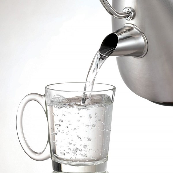 MORPHY RICHARDS Kettle Accent Silver