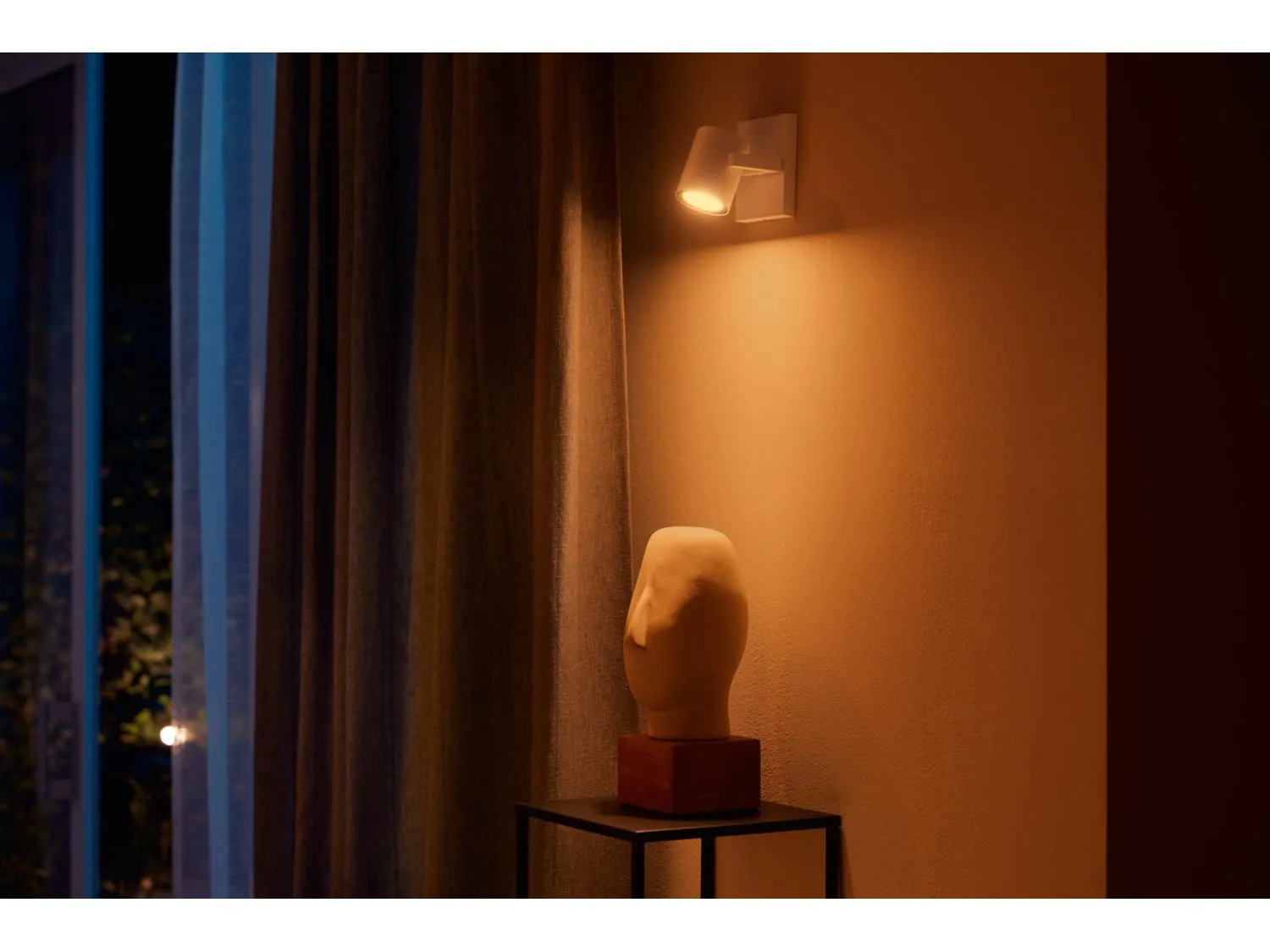 PHILIPS HUE ARGENTA SINGLE SPOT WHITE 1X5.7W, 240V