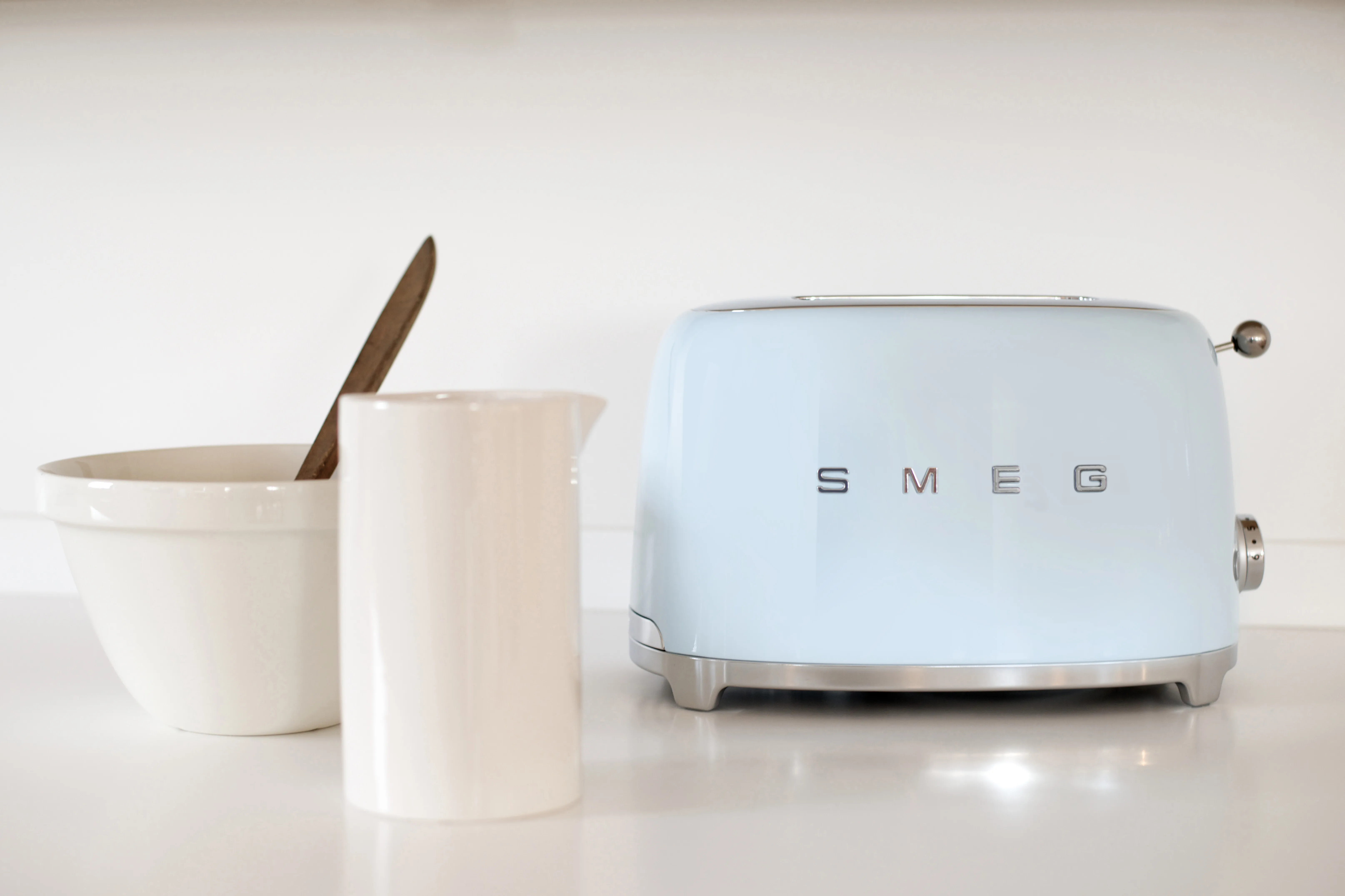 (Fyndh&ouml;rnan) Smeg TSF01PBEU - br&ouml;drost, 2 skivor, bl&aring;