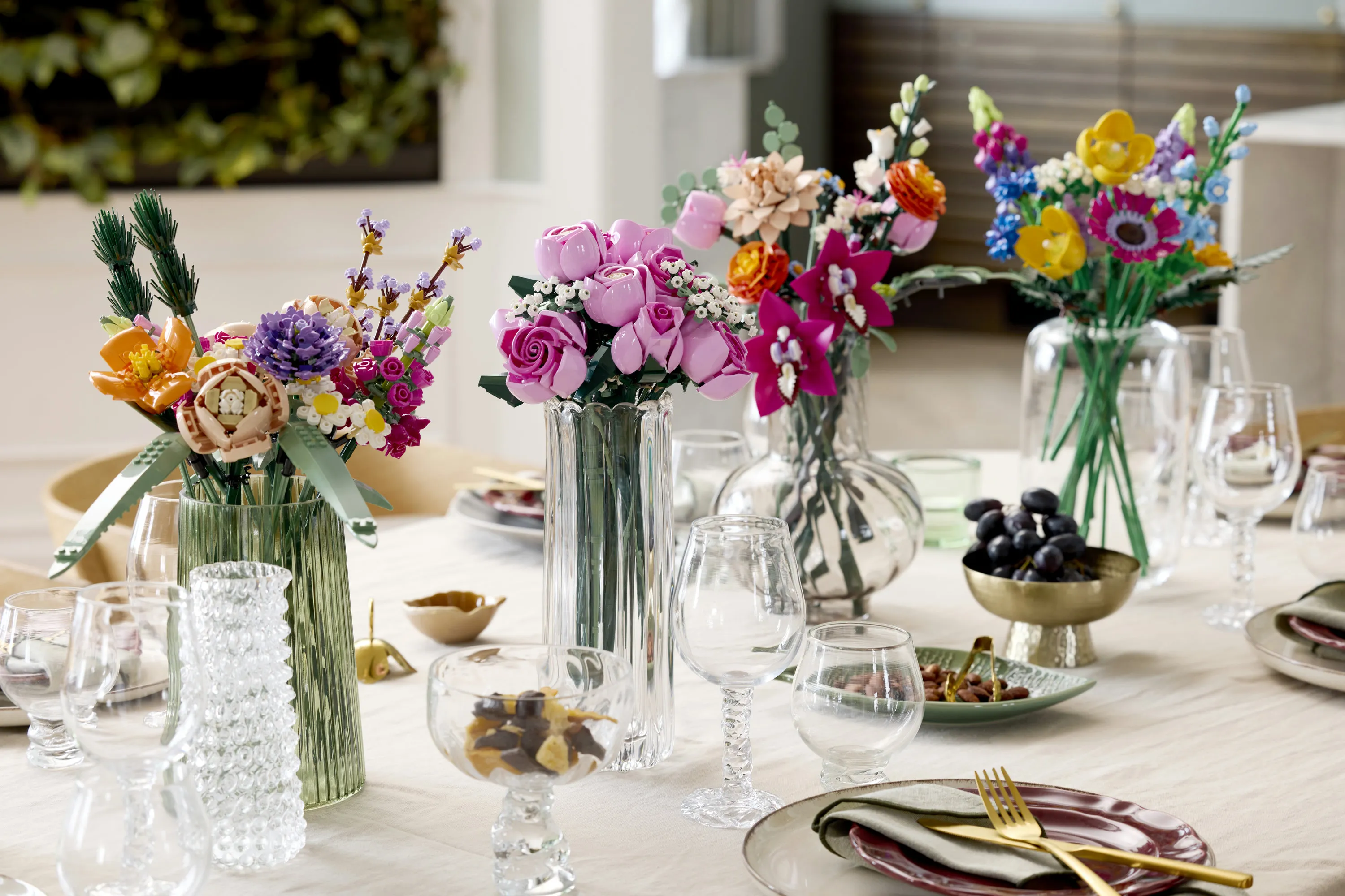 LEGO Botanicals Vaaleanpunainen ruusukimppu 10374