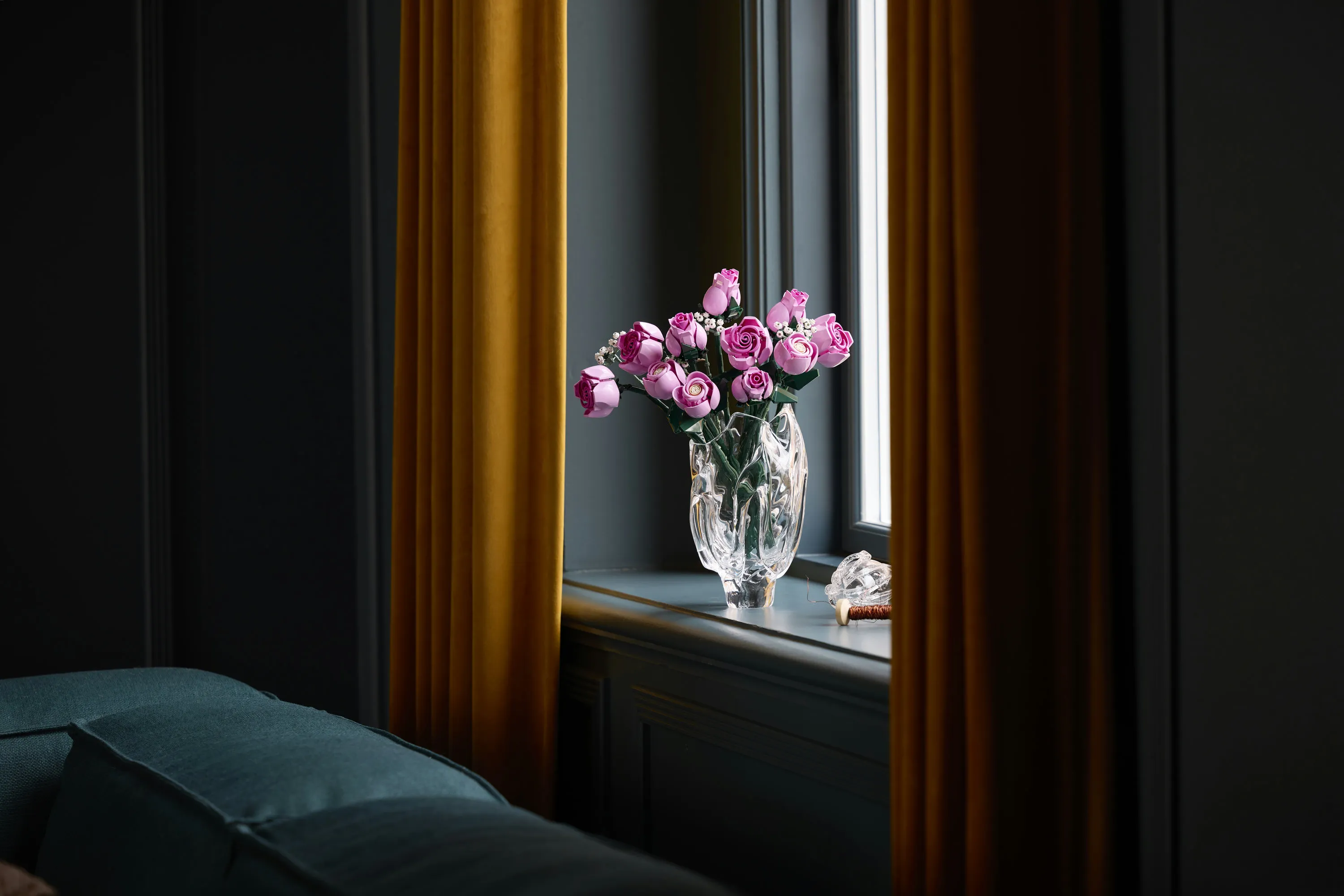 LEGO Botanicals Vaaleanpunainen ruusukimppu 10374