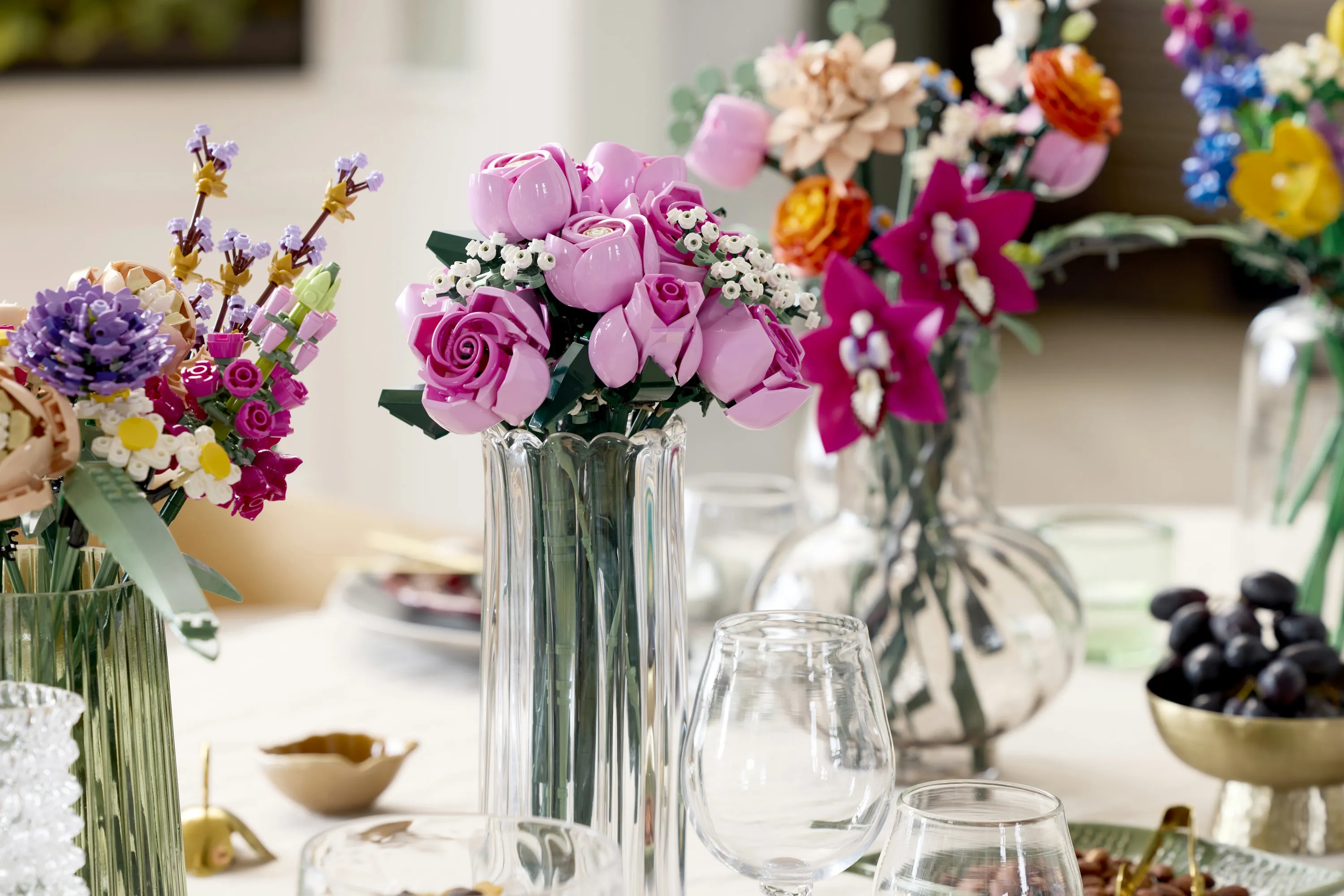 LEGO Botanicals Vaaleanpunainen ruusukimppu 10374