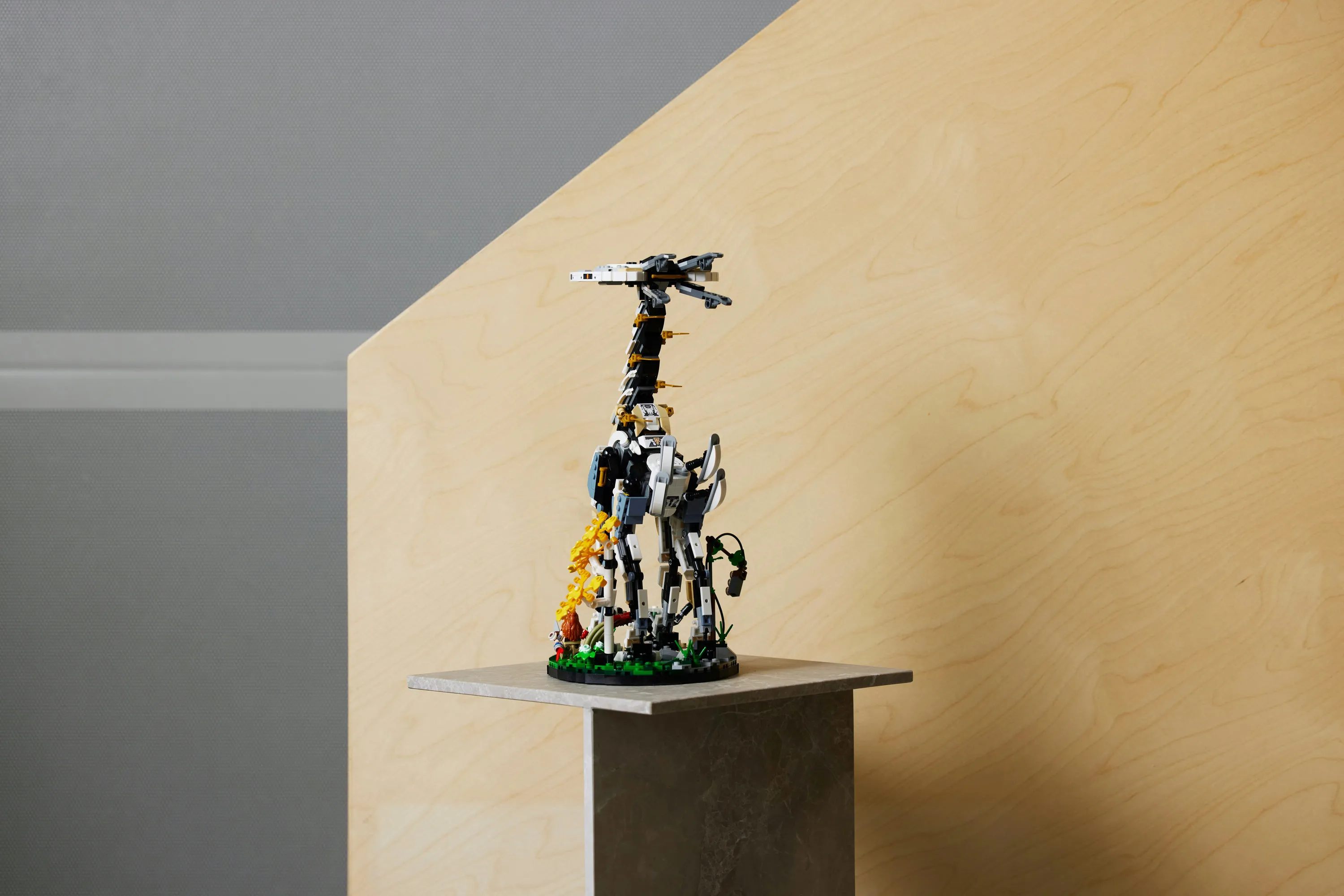 Lego Horizon Forbidden West: Long Neck Construction Toy 76989