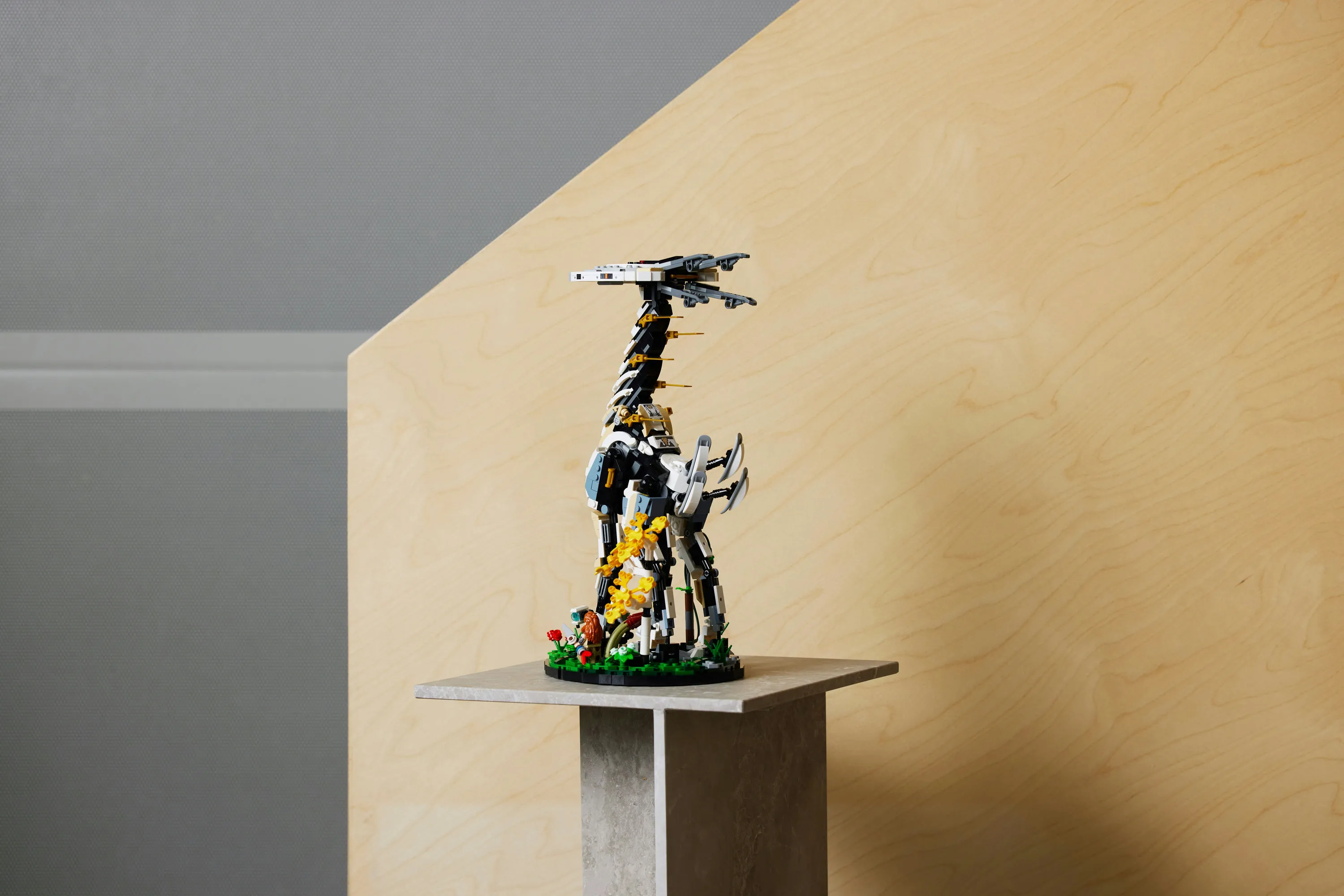 Lego Horizon Forbidden West: Long Neck Construction Toy 76989