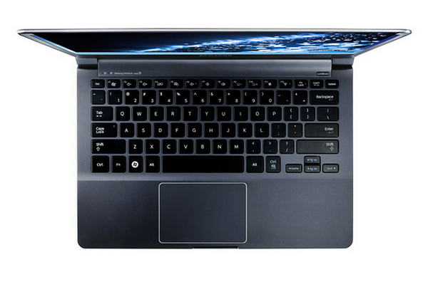 SAMSUNG NP900X3E-A01SE 9 Series NP 13.3