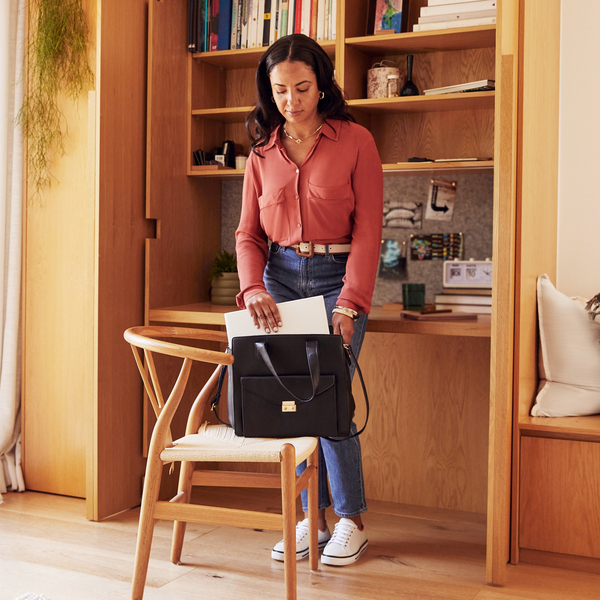 HP EliteBook 830 G9 13.3" i5-1245U, 16 GB, 256 GB SSD, Win 11 Pro - b&auml;rbar dator, Silver