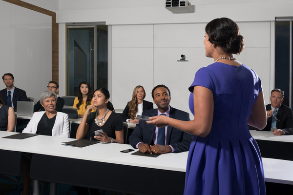 Logitech PTZ Pro Camera - Videoneuvottelukamera - PTZ - v&auml;ri - 1920 x 1080 - 1080p - moottoroitu - audio - USB 2.0 - H.264