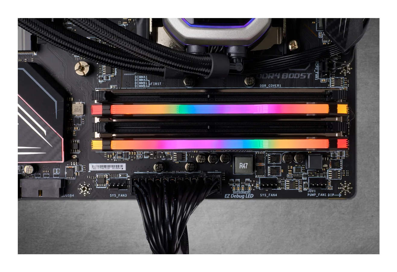 Corsair Vengeance RGB Pro 16GB (2 x 8GB) DDR4 3600 MHz, CL18 - memory, Black Corsair Vengeance RGB Pro 16GB (2 x 8GB) DDR4 3600 MHz, CL18 - memory, Black