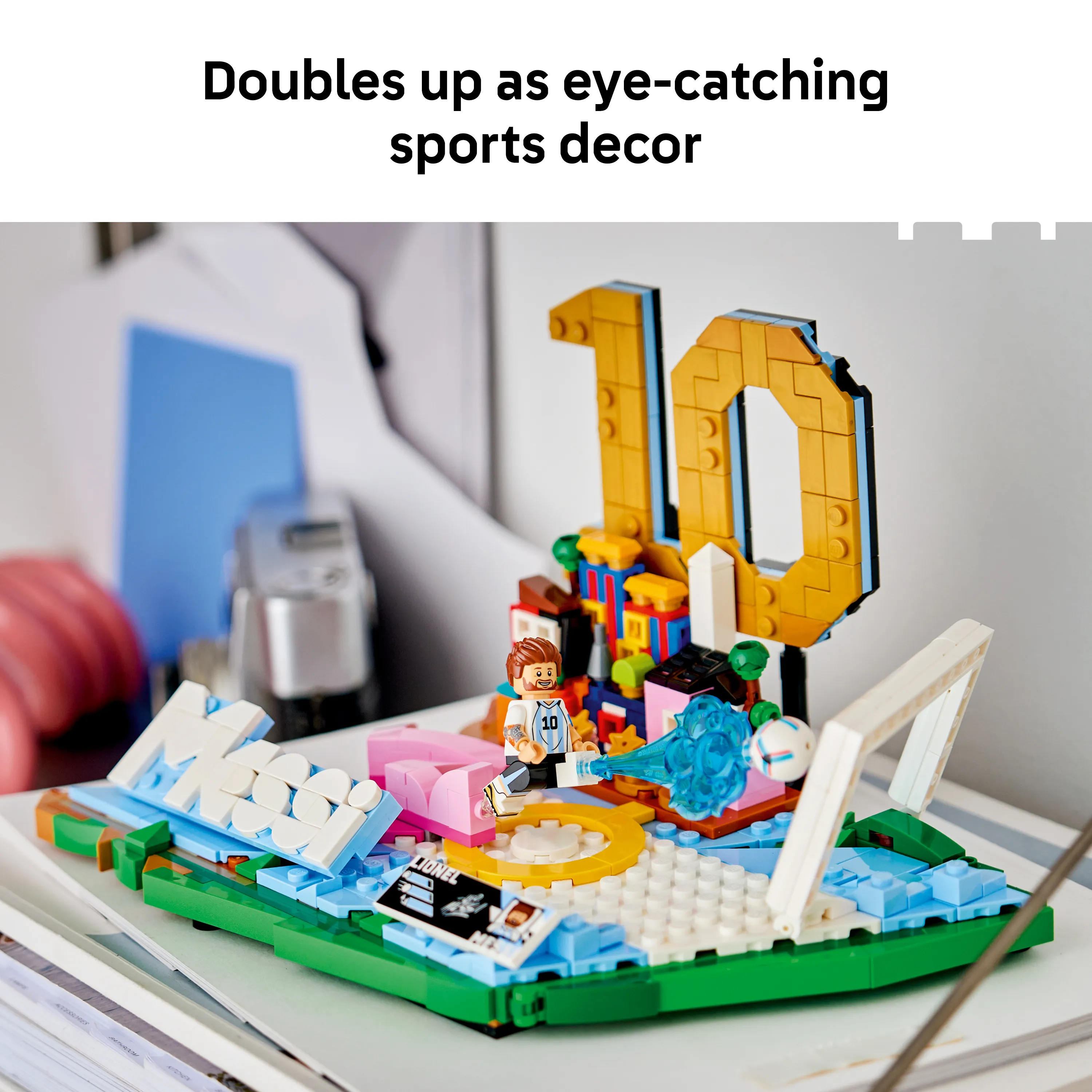 LEGO Editions Lionel Messi &ndash; Jalkapallon t&auml;htihetket 43011