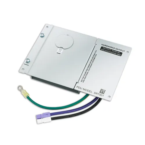APC Smart-UPS Output Hardwire Kit - Sis&auml;&auml;nrakennettu UPS-pakkaus