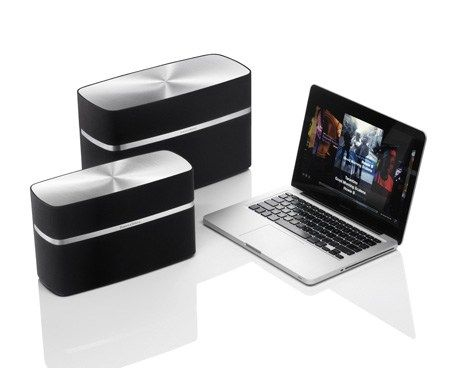 (L&ouml;yt&ouml;nurkka) Bowers &amp; Wilkins A5 kaiutin - Musta