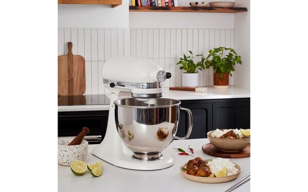 KitchenAid Artisan 5KSM175PSEPL Stand Mixer, 4.8 L, 300 W, Porcelain White